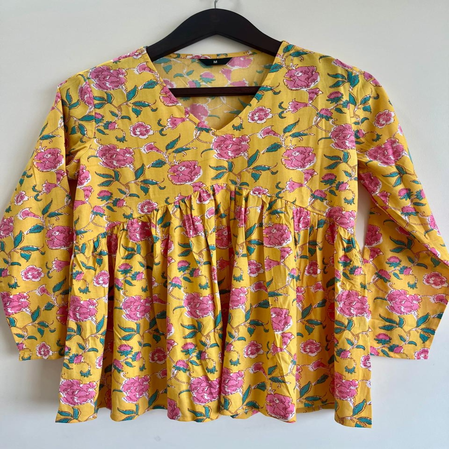 BU – B The New U Everyday Sunshine Bloom Cotton Long-Sleeve Tunic Top